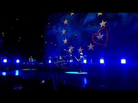 U2 - New Year's Day - Manchester Arena 2018