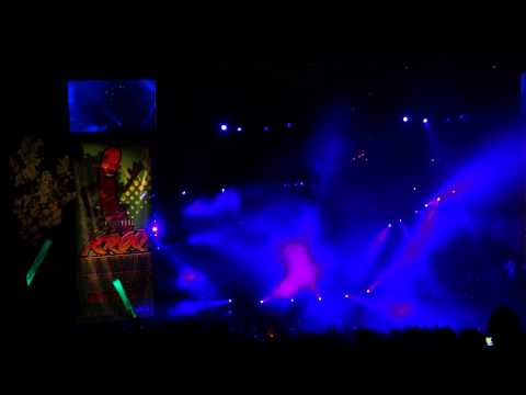 Avicii - Rudimental - "Free (featuring Emeli Sande)" (clip) (KROQ Weenie Roast 05/31/14)