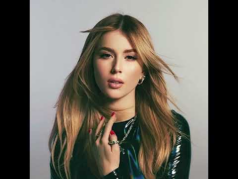 Roxie Węgiel - Miasto (acoustic version)