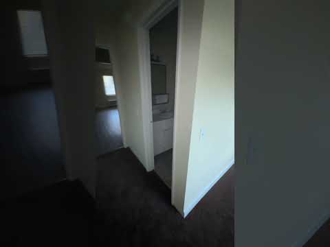E Street - Video 2 of 2