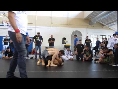 Cody Hoffstater (Soul Fighters) vs. Michael Esquivel (Paragon) - Matshark TX State Championship 2013