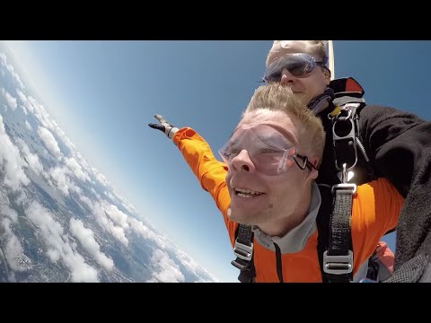 My first skydive tandem!