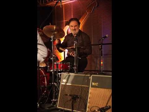 Don´t worry be happy, by Eduardo Bartrina