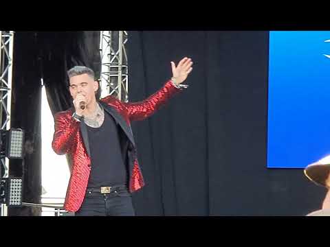 Dan Budd (Robbie Williams Tribute) - Millenium @Rock The Park Festival Wrexham 2023
