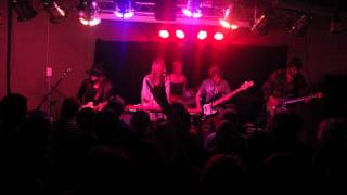 Trembling Bells: I Is Someone Else