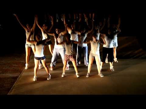 Backstage FLASH MOB RHO "Refreshing Dance" 5 LUGLIO 2012