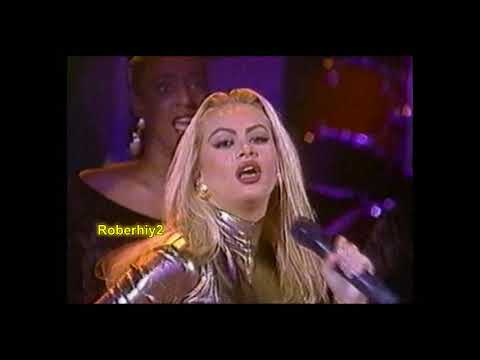 Paulina Rubio " Amor de Mujer " HD