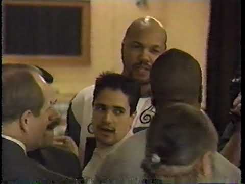 Riddick Bowe / Jorge Luis Gonzalez (June - 1995) "Riddick Bowe Acting Like An Idiot Again"