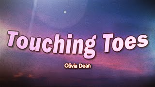 Olivia Dean - Touching Toes (Lyrics)