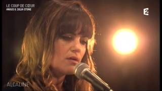Angus &amp; Julia Stone - Heart Beats Slow (live Alcaline, France 2)
