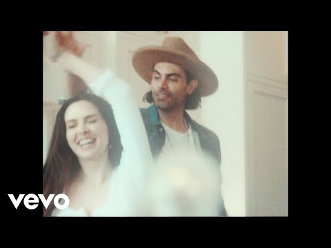 Falling For You - Niko Moon