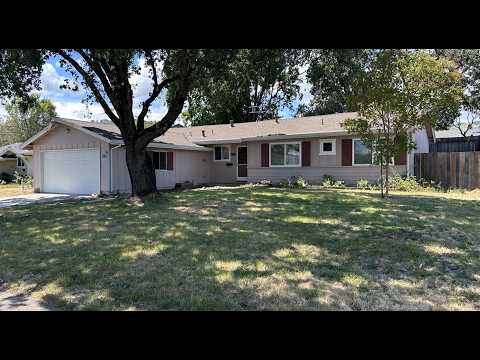 Lovely 4 Bedroom, 2 Bath Vintage Home property video