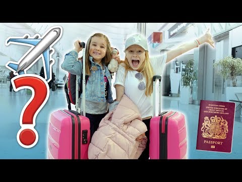 download lagu mp3 mp4 Family In Airport, download lagu Family In Airport gratis, unduh video klip Family In Airport