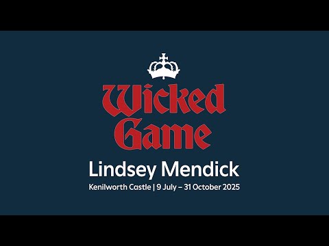 邪惡的遊戲：凱尼爾沃思城堡關於伊麗莎白女王一世的藝術裝置，作者：Lindsey Mendick (Wicked Game : an art installation at Kenilworth Castle about Queen Elizabeth I, by Lindsey Mendick)