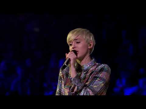 Miley Cyrus - Love Is Like A Butterfly (Dolly Parton Cover)