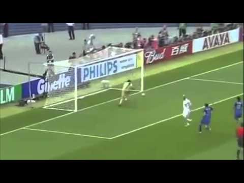 Nhìn lại quả pen quá đẳng cấp của Zidane