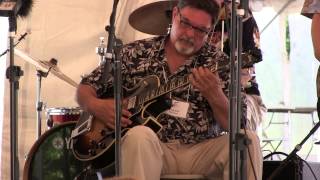 My bucket's got a hole in it - Heartbeat the Dixieland Jazz Band - Hot Steamed Jazz Festival, 2014