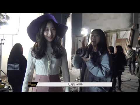 #HappyYoohyeonDay Yoohyeon hits herself in the face with a camera for 30 minutes