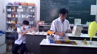 Giờ thí nghiệm hóa cuối cùng :)