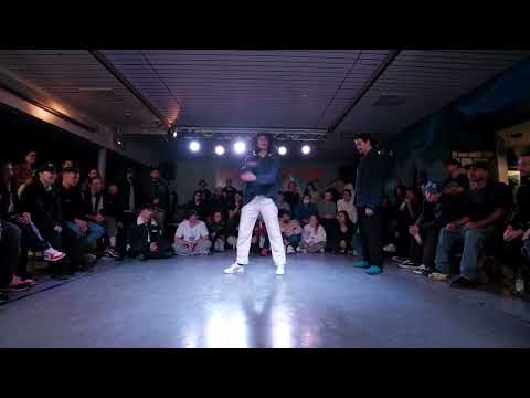 Colosseum of Skills Vol  3 - Halb Finale Popping / Glory vs Cruzito