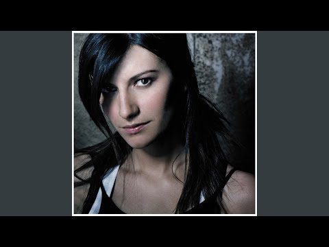 download lagu mp3 mp4 Laura Pausini Bendecida Pasin, download lagu Laura Pausini Bendecida Pasin gratis, unduh video klip Laura Pausini Bendecida Pasin