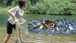 Interesting Fishing in River and Lakes, Catching a Lots of Fish And Goes To Market Sell