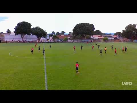 Lances de 2025 em que foi campeão e destaque da defesa menos vazada .  