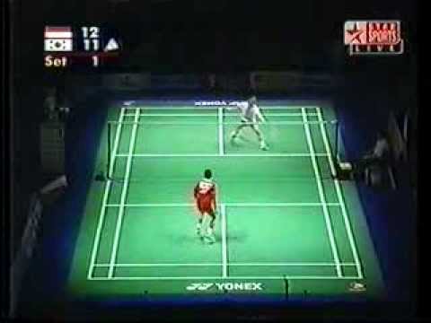 2001 Sudirman Cup Semis - Taufik Hidayat vs Lee Hyun Il