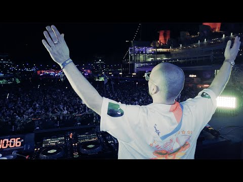 Dombresky - Bless Me (with Discrete) - Live in Los Angeles