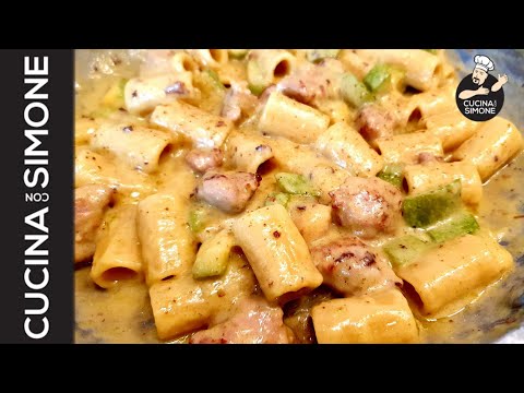 Ricetta della Pasta Zucchine e Salsiccia - Come ottenerla cremosa da leccarsi il piatto!