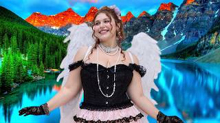 Download the video "Maria Vechi Brazilian Curvy Model | Fashion, Beauty & Body Positivity Inspiration"