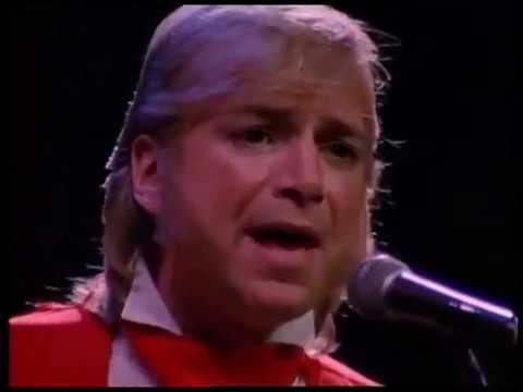 1987 04 01 Hunting of the Snark Justin performs As Long As the  Moon Can Shine