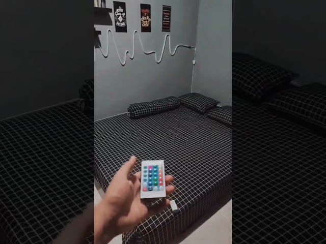 Vídeo relacionado con LULANMP Letrero de neón para decoración de pared, letrero de neón LED regulable para salón, estudio, tienda, luces de neón rojas para piercing corporal, tienda de negocios, tatuajes, spa, tienda,