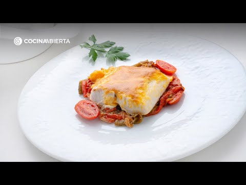 Hake au gratin, Rota style, a recipe by Joseba Arguiñano