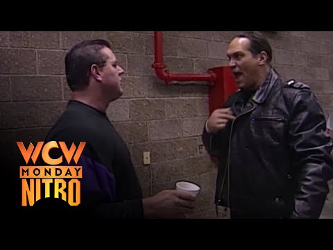 British Bulldog & Steve McMichael brawl