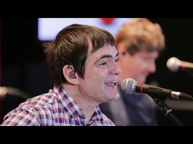 Skank Na Rádio Disney Apresentação Locutora Mônika Leão