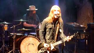Blackberry Smoke “Nobody Gives A Damn” Apple Valley,Mn 8/14/18 HD