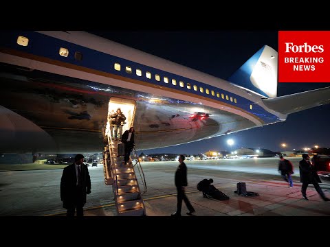 BREAKING: Trump's Air Force One Flight To Davos Forced To Go Back To JBA Due To Electrical Issue
