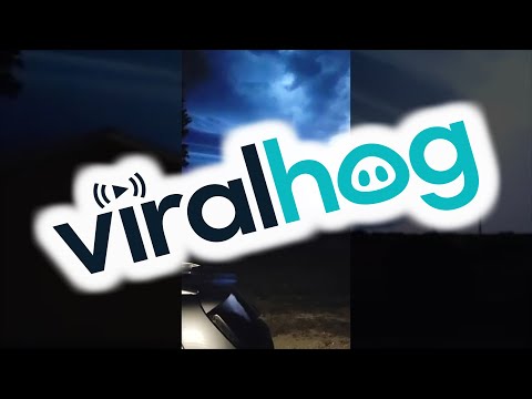 Supercell with Constant Lightning Forms in Illinois || ViralHog