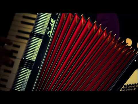 Suntem in lume calatori - Cor Mixt