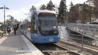 preview picture of video 'SL Tram Tvärbanan, Stora Essingen, Stockholm'