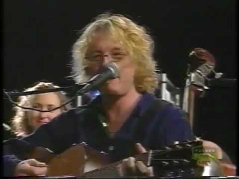 R.E.M. Mike Mills Love Is All Around Live 2002 Pro-shot HQ