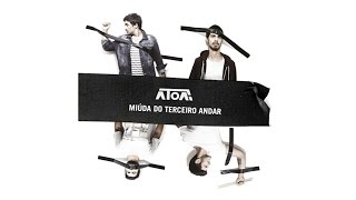 Miúda Do Terceiro Andar Lyrics English Translation