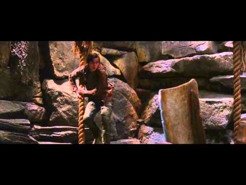 Official Extended 'Jack the Giant Slayer' Clip: 'I had this'