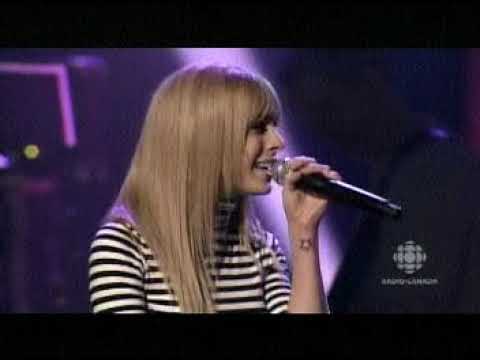 Marie-Mai, Andrée Watters & Élizabeth Blouin Brathwaite - Dors Caroline au Show du refuge