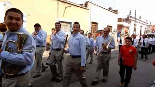 preview picture of video 'Desfile Fiestas de Mayo Tototlán 2014 (Primera Parte)'