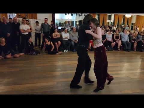 Argentine tango: Rebecca Shulman & Jaimes Friedgen - El Apronte