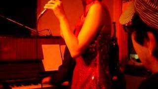 Maki Rinka at Flamingo 06 May 2009 - 虹のワルツ (Rainbow Waltz)