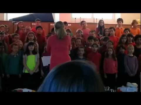 download lagu mp3 mp4 J Aime Le Voyage, download lagu J Aime Le Voyage gratis, unduh video klip J Aime Le Voyage