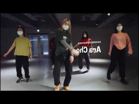 Sean Paul - No Lie (feat. Dua Lipa) / 1M (mirrored)